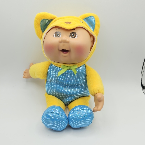 Cabbage Patch Kids Woodland Friends Finn Fox, Fox Genevie, Raccoon Rhianna - Picture 4 of 9